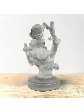 Vintage Goebel Hummel Apple Tree Girl Crystal Frosted Glass Figurine 1992